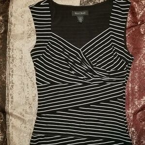 White House Black Market Blouse. Layered Bodice. Sweatheart Neckline. Size XS